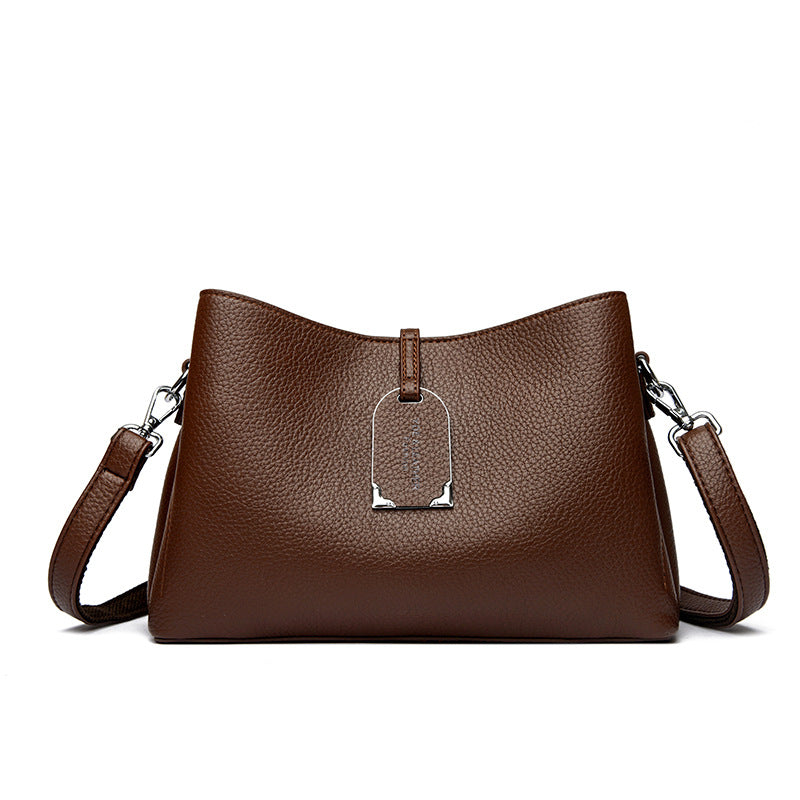 Elara Luxe Shoulder Bag