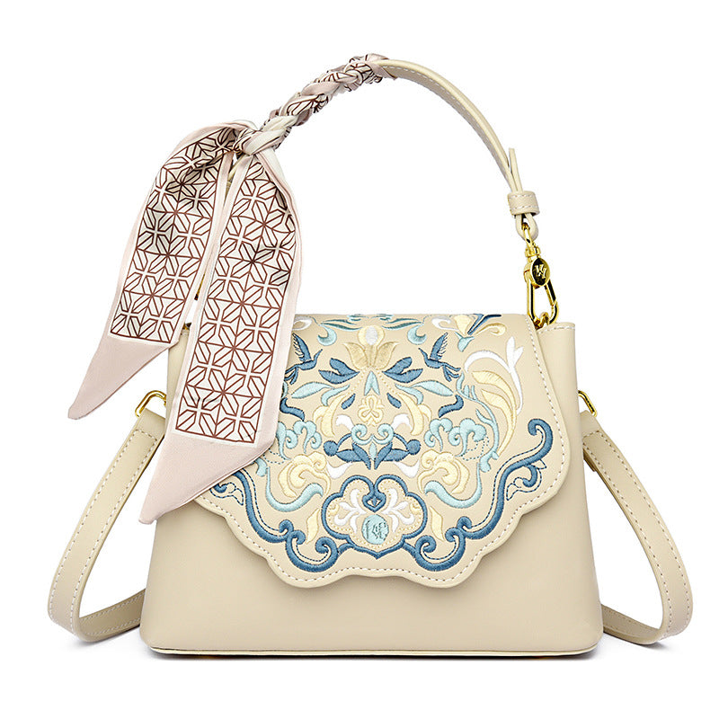 Vintage Embroidered High-End Women’s Handbag