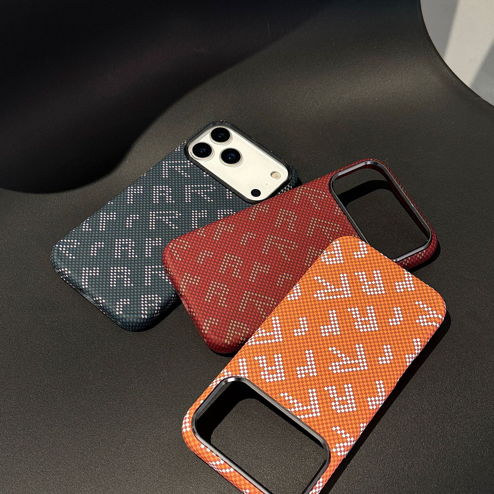 CarbonWeave Kevlar iPhone Case