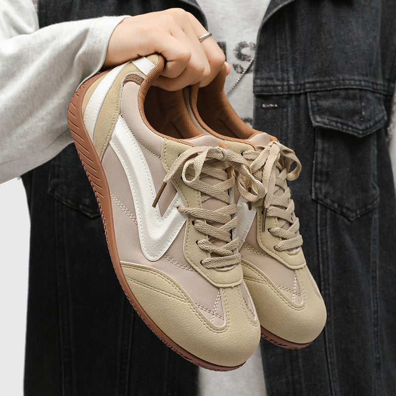 Strider Lite Low Top Sneakers