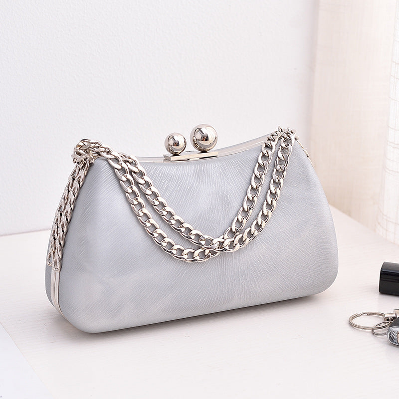 Classic Chic Metal Frame Chain Clutch