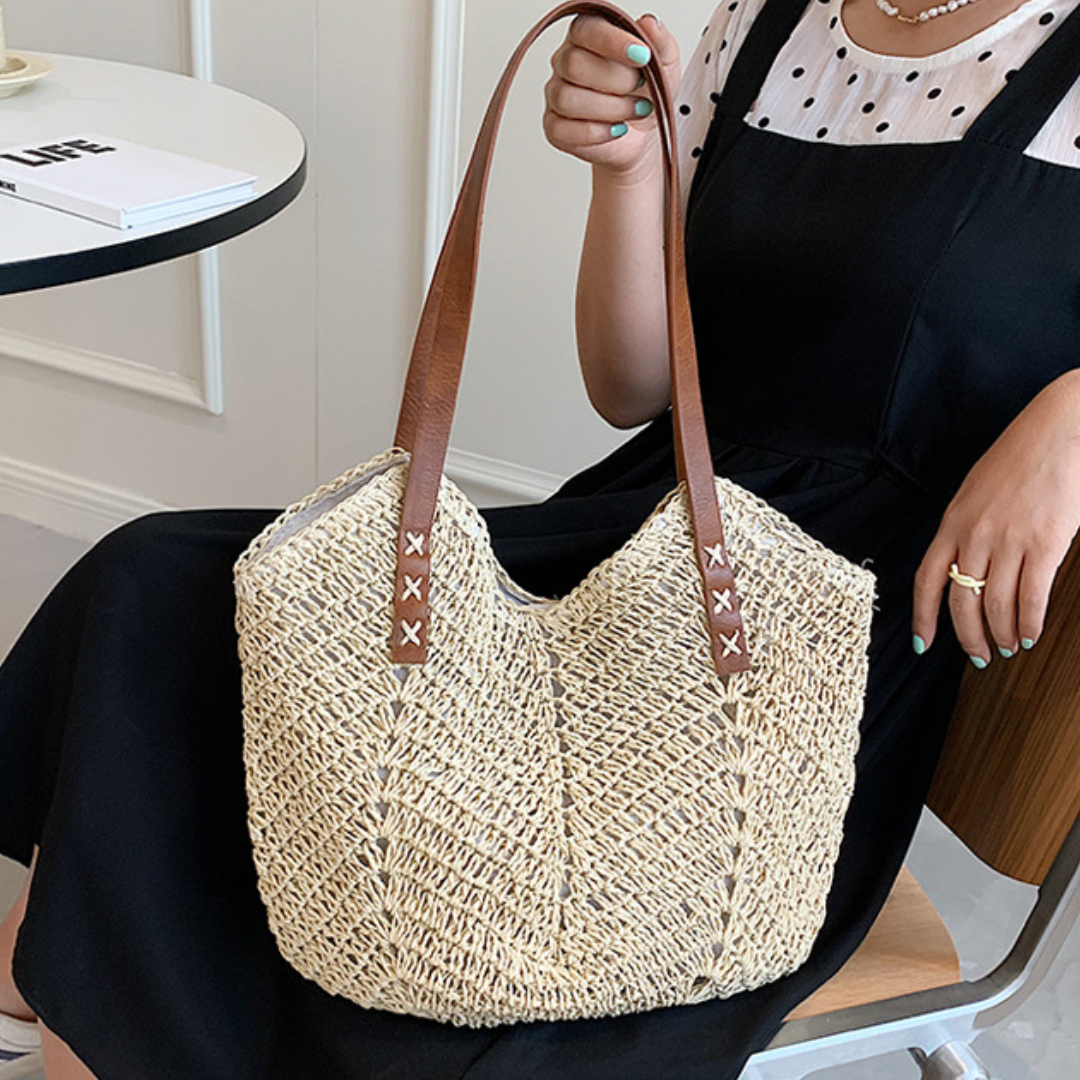 Trendy Vacation Straw Tote Bag