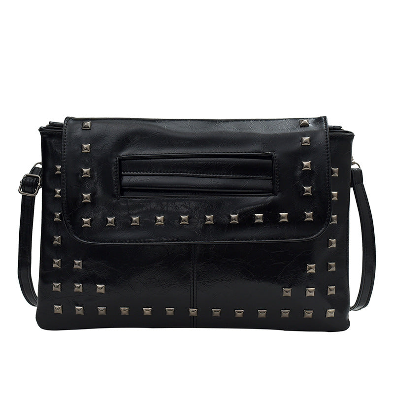 Chic Charm Style Crossbody Bag