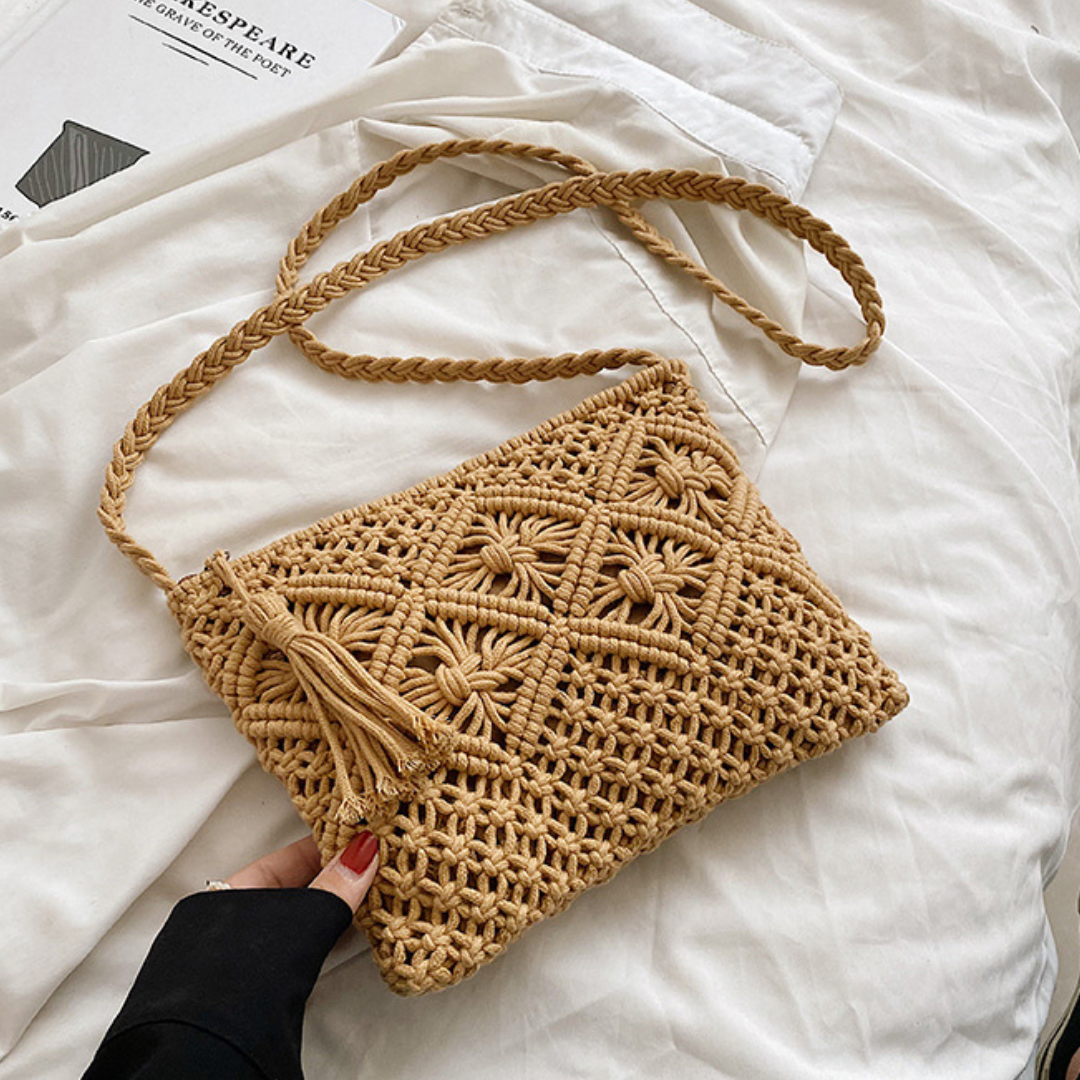 Casual Chic Straw Crossbody Bag