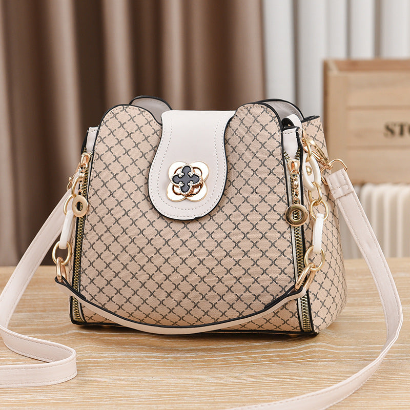 Live Pick   Simple Fashion Shoulder Messenger
