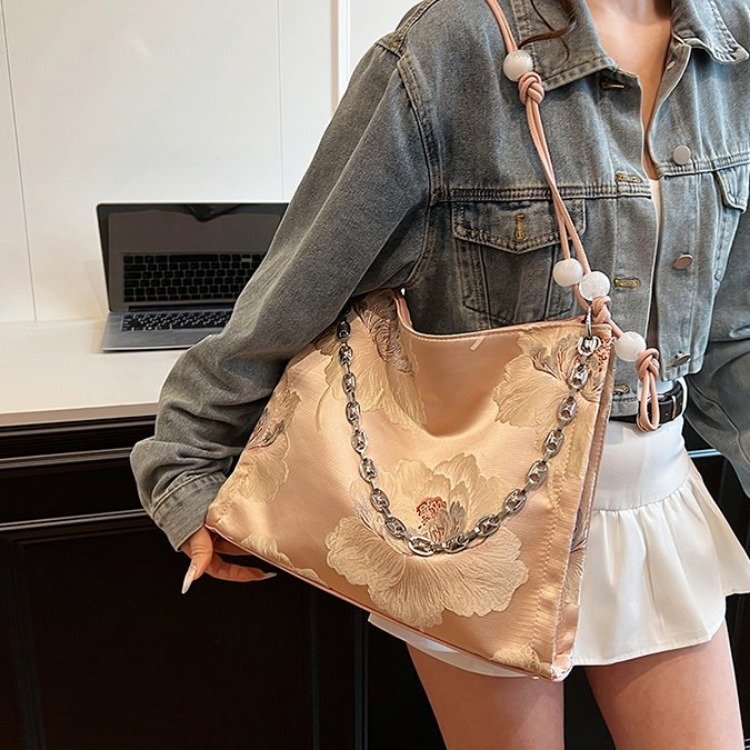 Pearl Bloom Embroidered Shoulder Bag