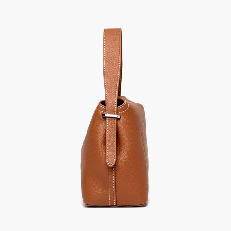 Elegant Ease Large-Capacity Women’s Handbag