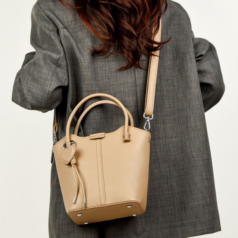 Vintage Charm Premium Bucket Bag