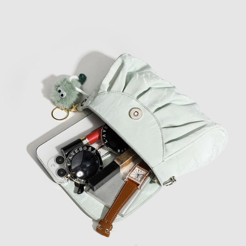 Elara Shoulder Bag