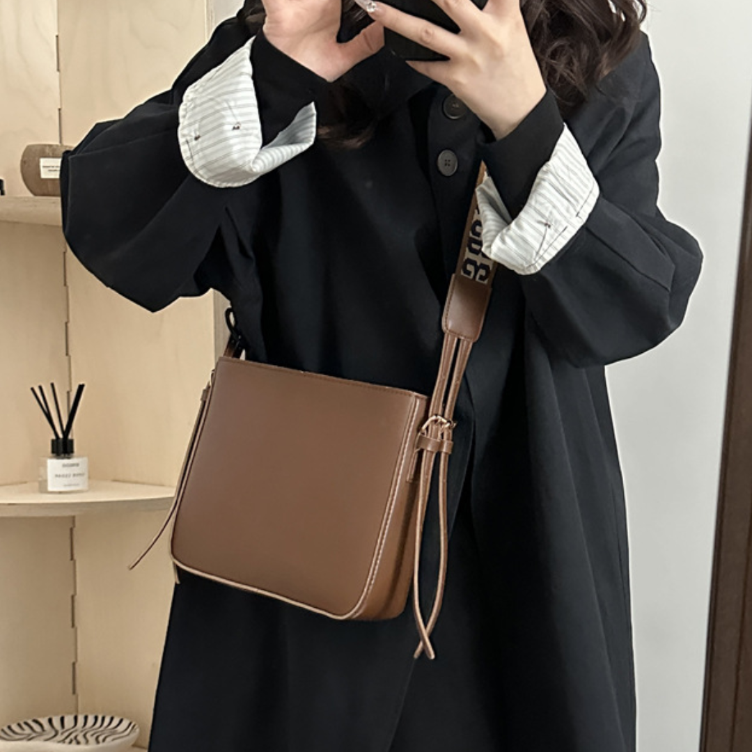 Fashionable Solid Texture Crossbody Bag