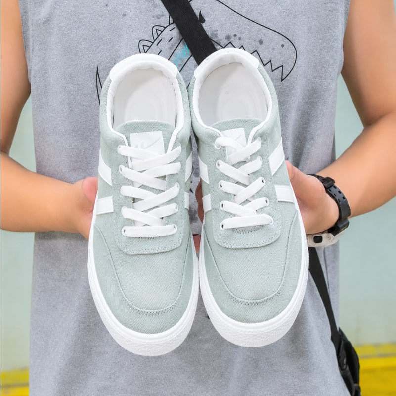 CanvasEase Casual Sneakers