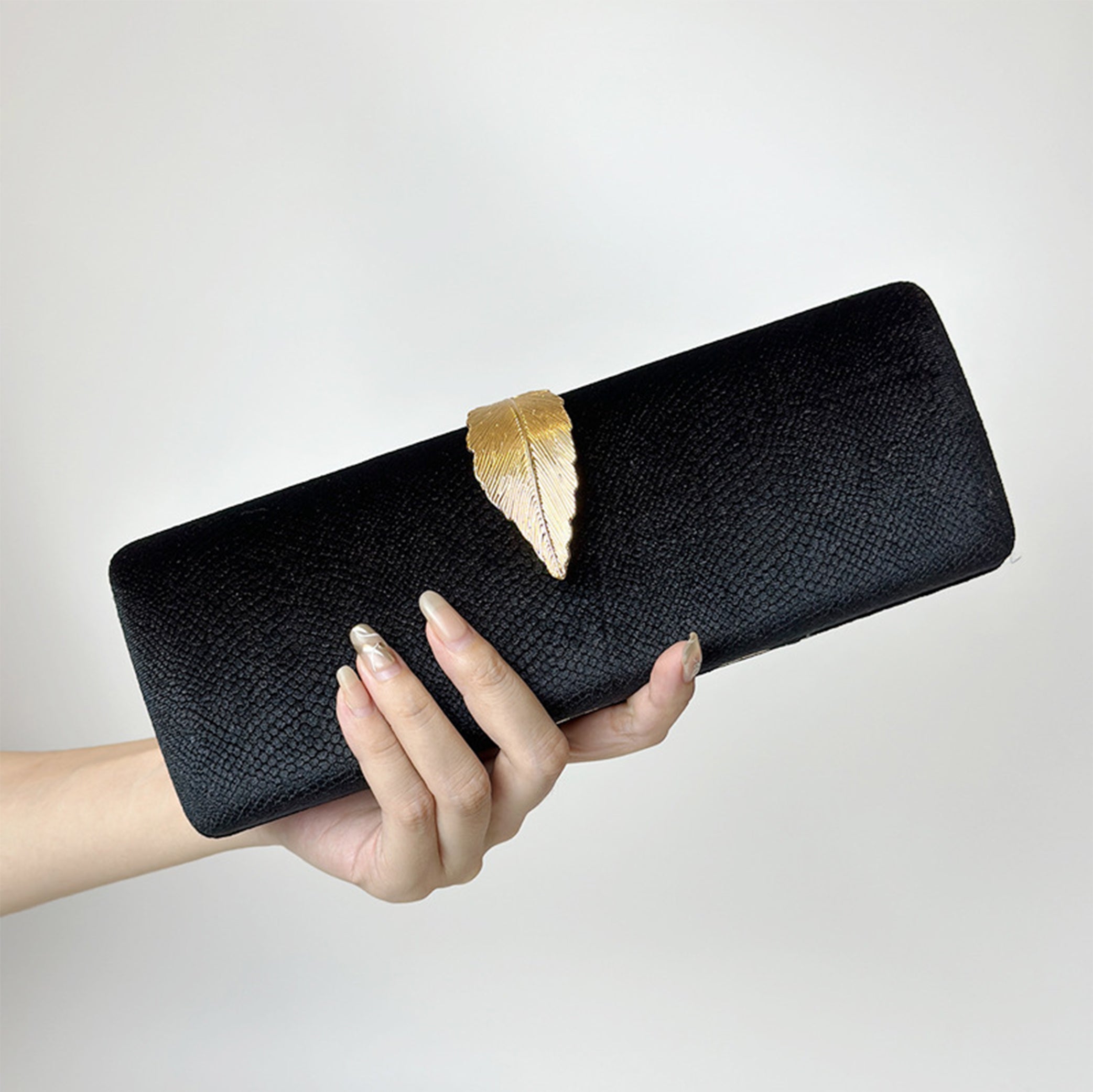 Gala New Leaf Velvet Clutch