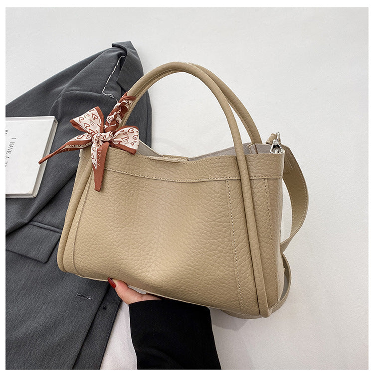 Women's Fashionable Bucket Bag