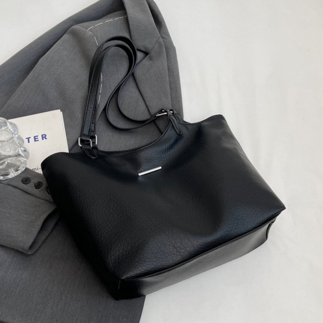 Versatile Underarm Tote Bag