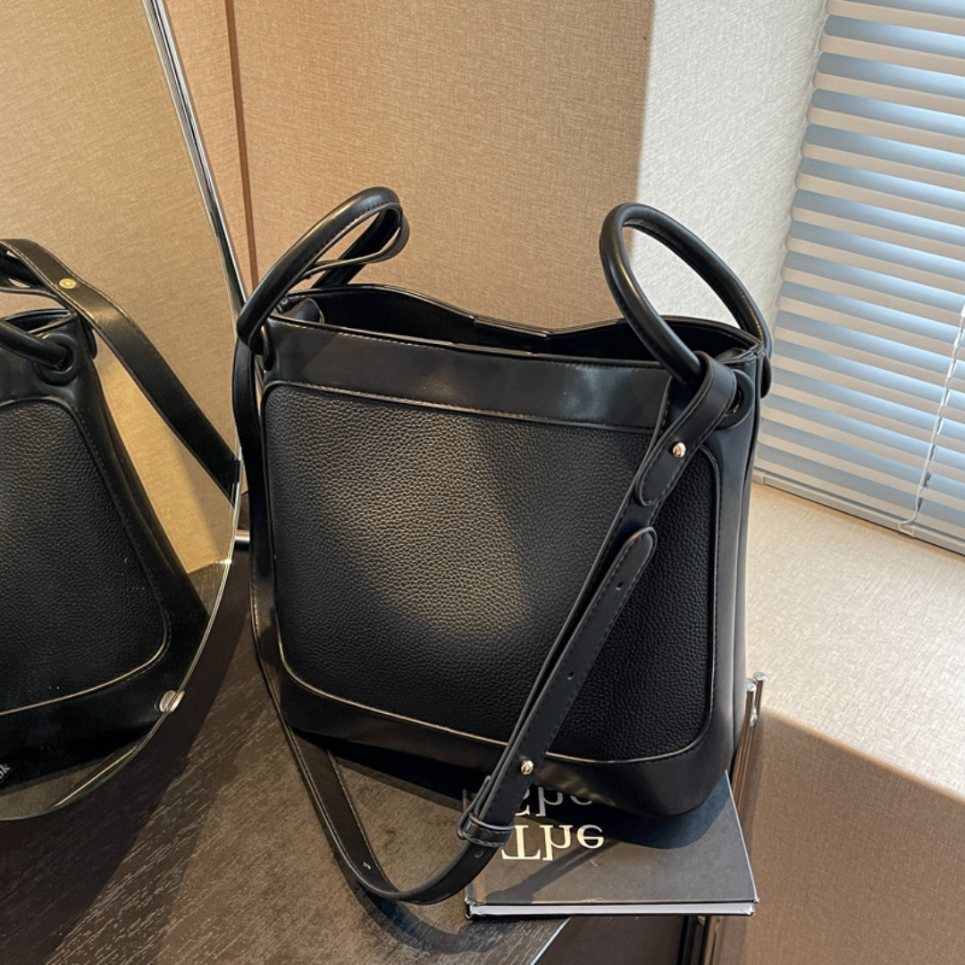 Simple Contrast Color Bucket Bag