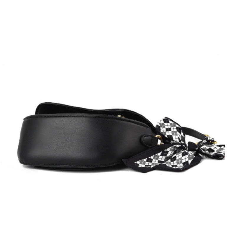 Saddle Muse Underarm Shoulder Bag