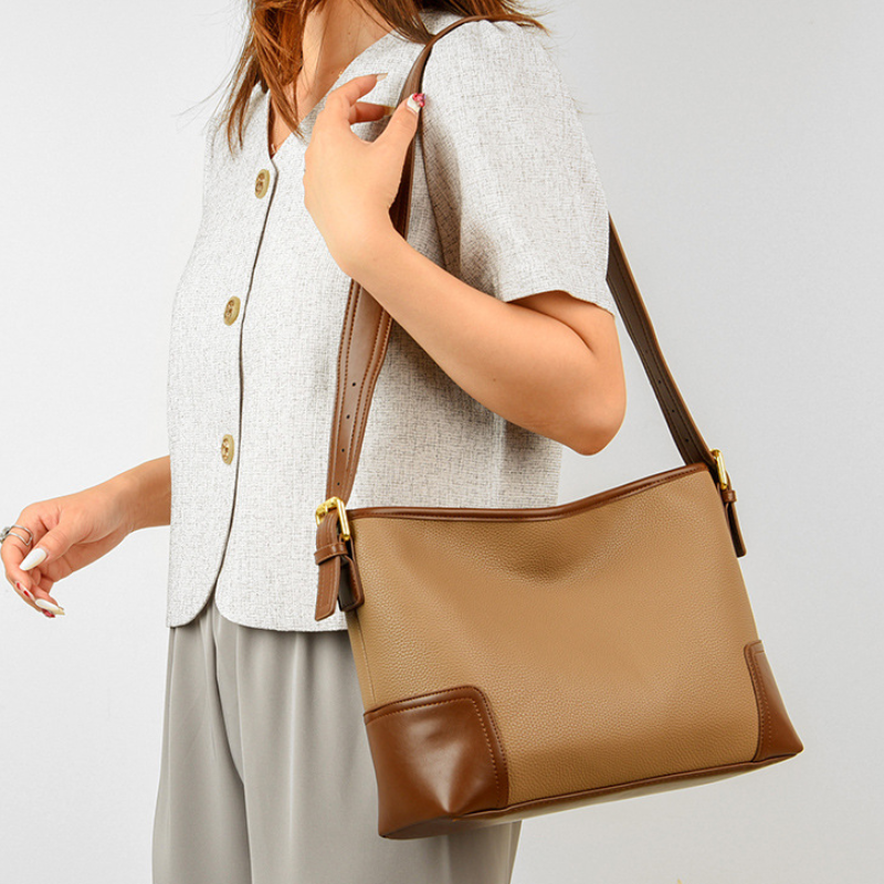 Elegant Commuter Shoulder Bag For Women