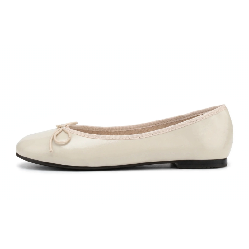 Roselle Gloss Bow Pumps