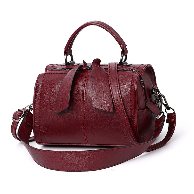 Fall Modern Classic Shoulder Bag