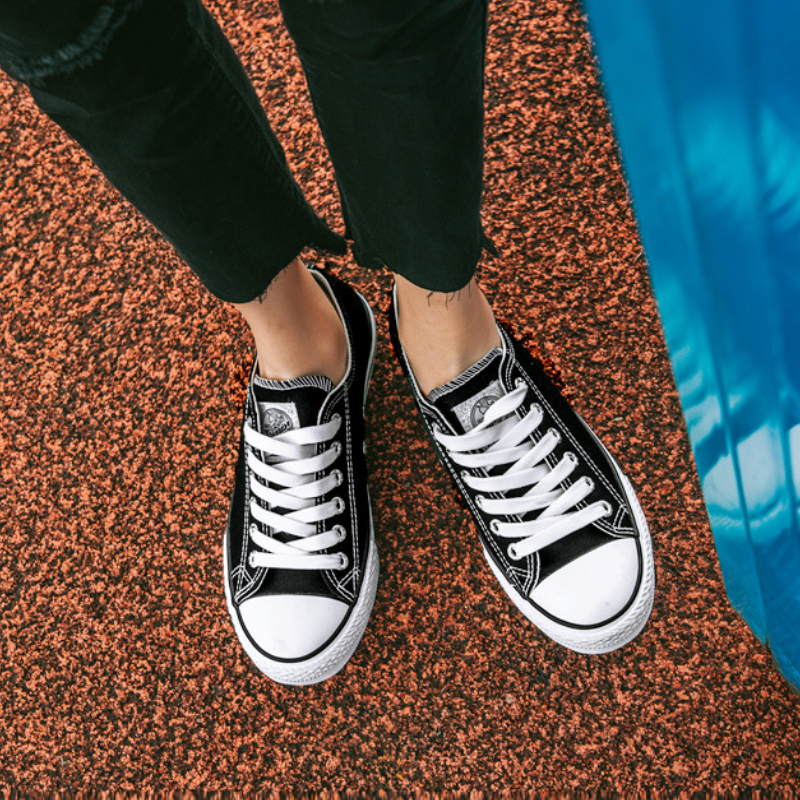 Pure Stride Casual Sneakers