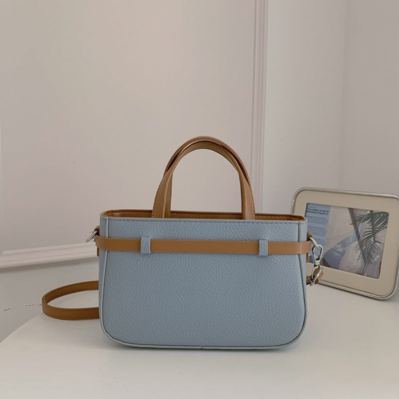 Chic Avenue Women’s Handbag