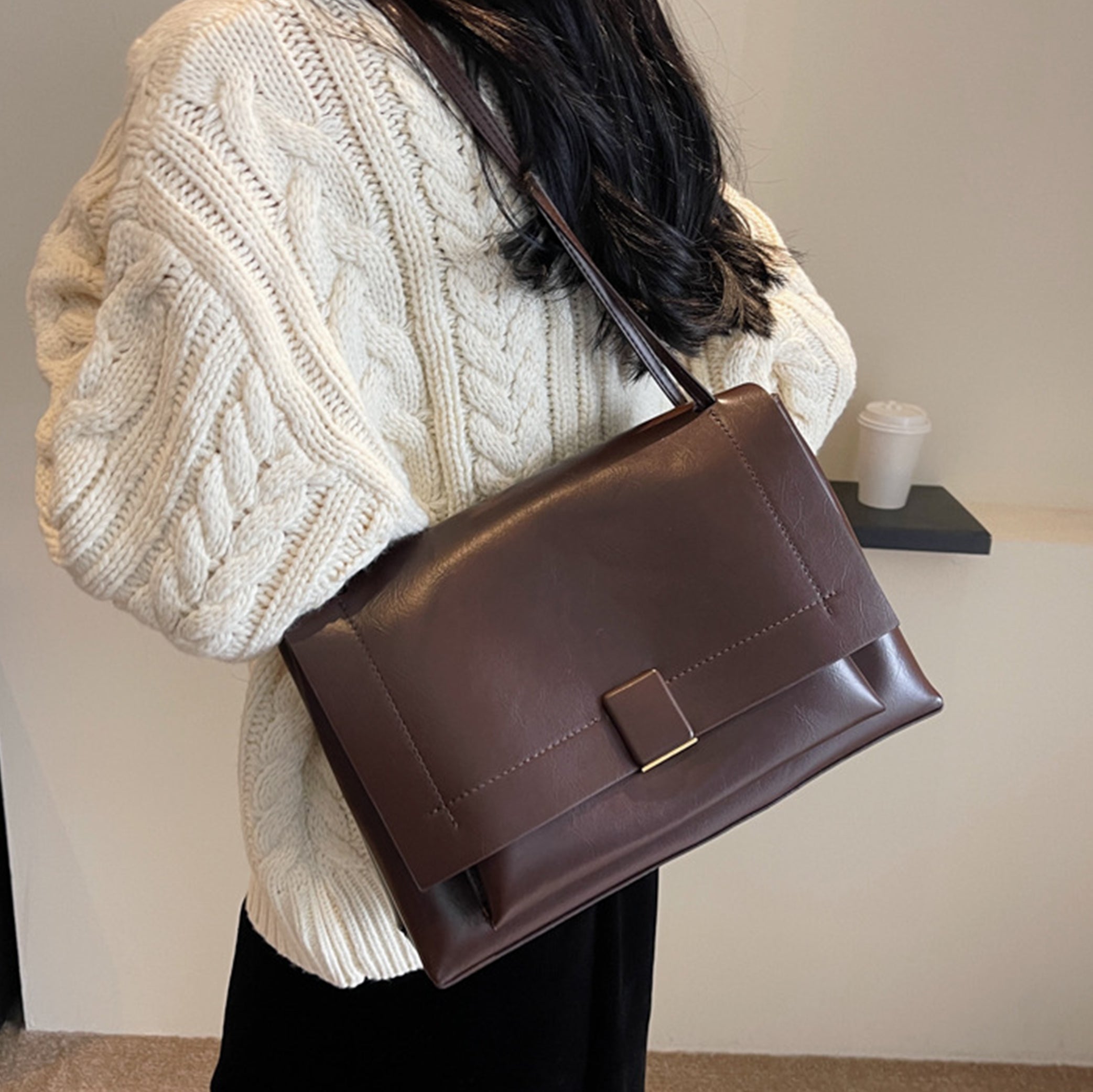 Luxe Haul Grandeur Shoulder Bag