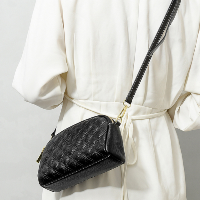 Quinn Diamond Crossbody Bag